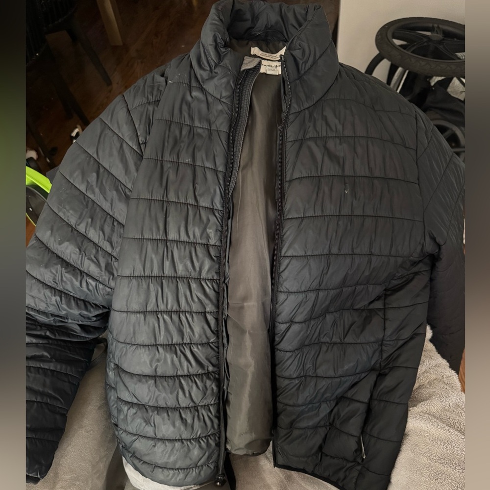 Men’s goodfellow light puffer jacket
